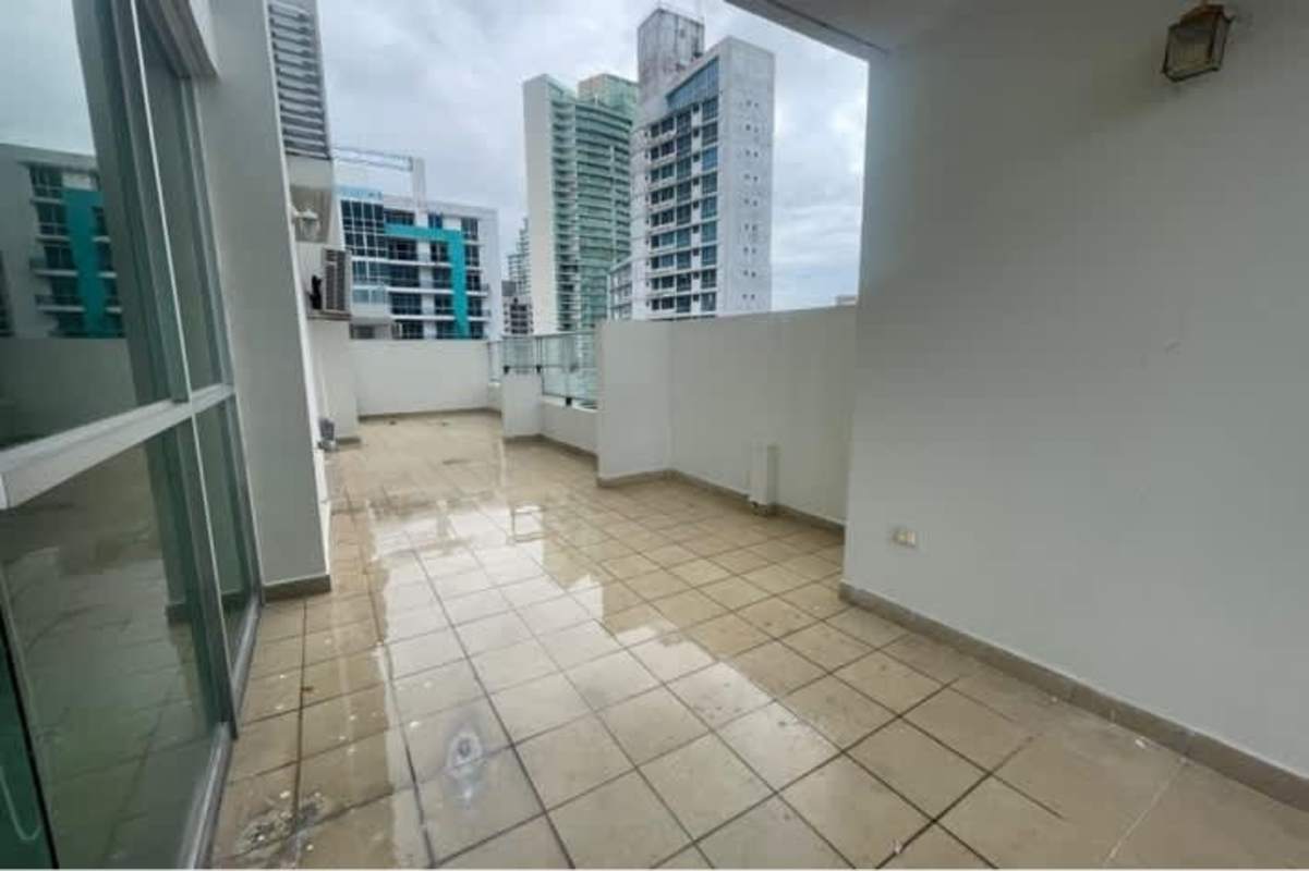 Large covered terrace with skyline views at PH Bella Vista Tower apartment Panama
