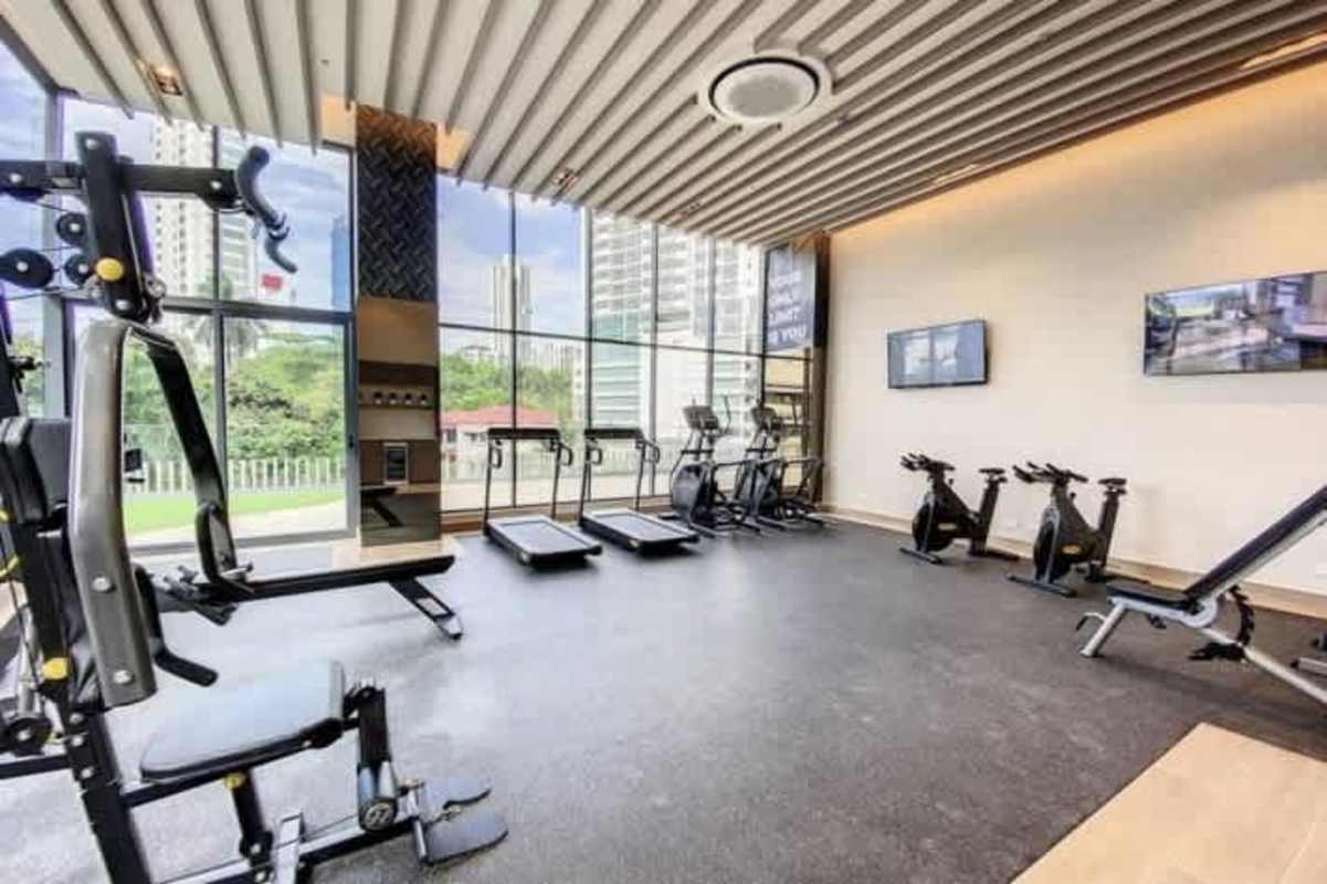 Open-plan living dining with panoramic windows PH Prestige Bella Vista Panama