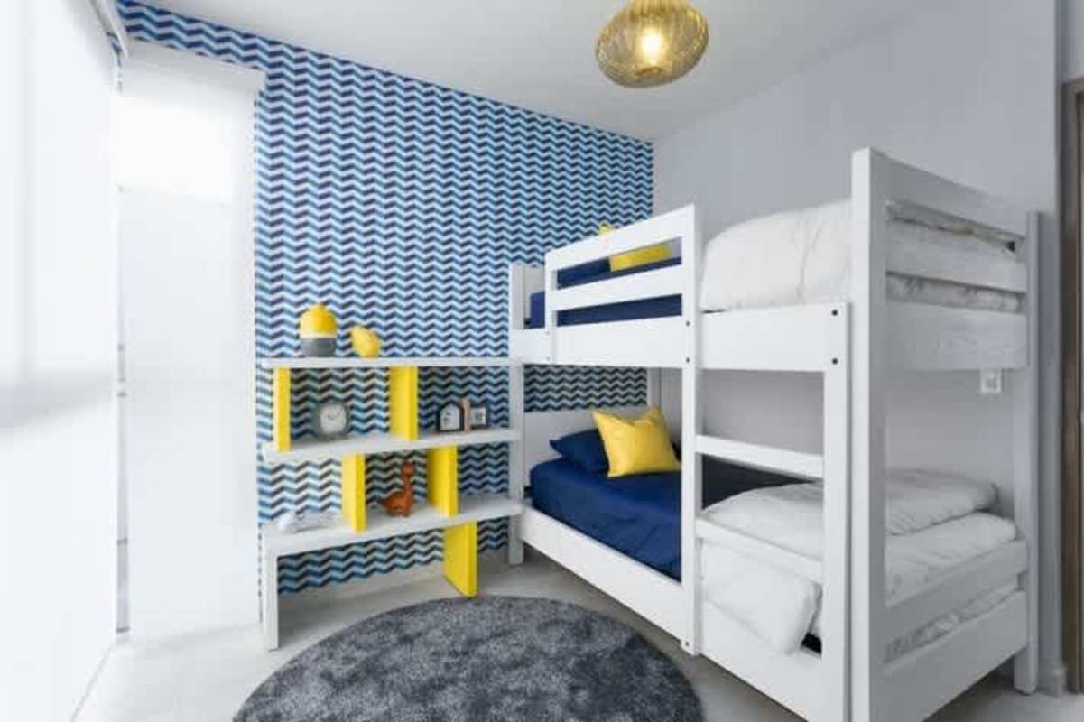 Contemporary coworking lounge and shared workspace PH Galeria Towers Panama City