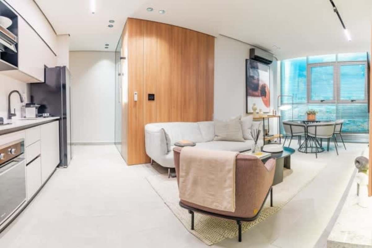 Contemporary integrated kitchen open to living space Park Square Betania Panama