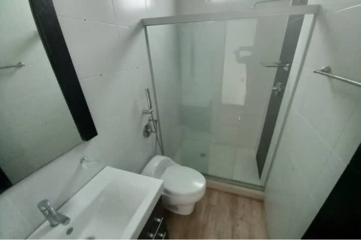 Large modern kitchen with granite countertops and big windows in PH The Forum Panama