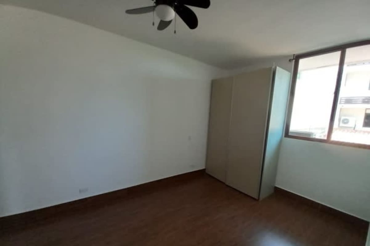 Living room and dining space unfurnished PH Costamare apartment Panama for sale