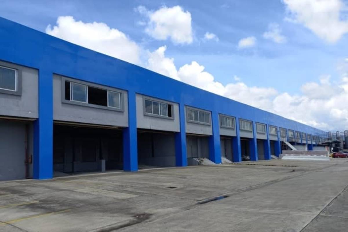 Large Industrial Warehouses in Pacora’s Las Americas Park