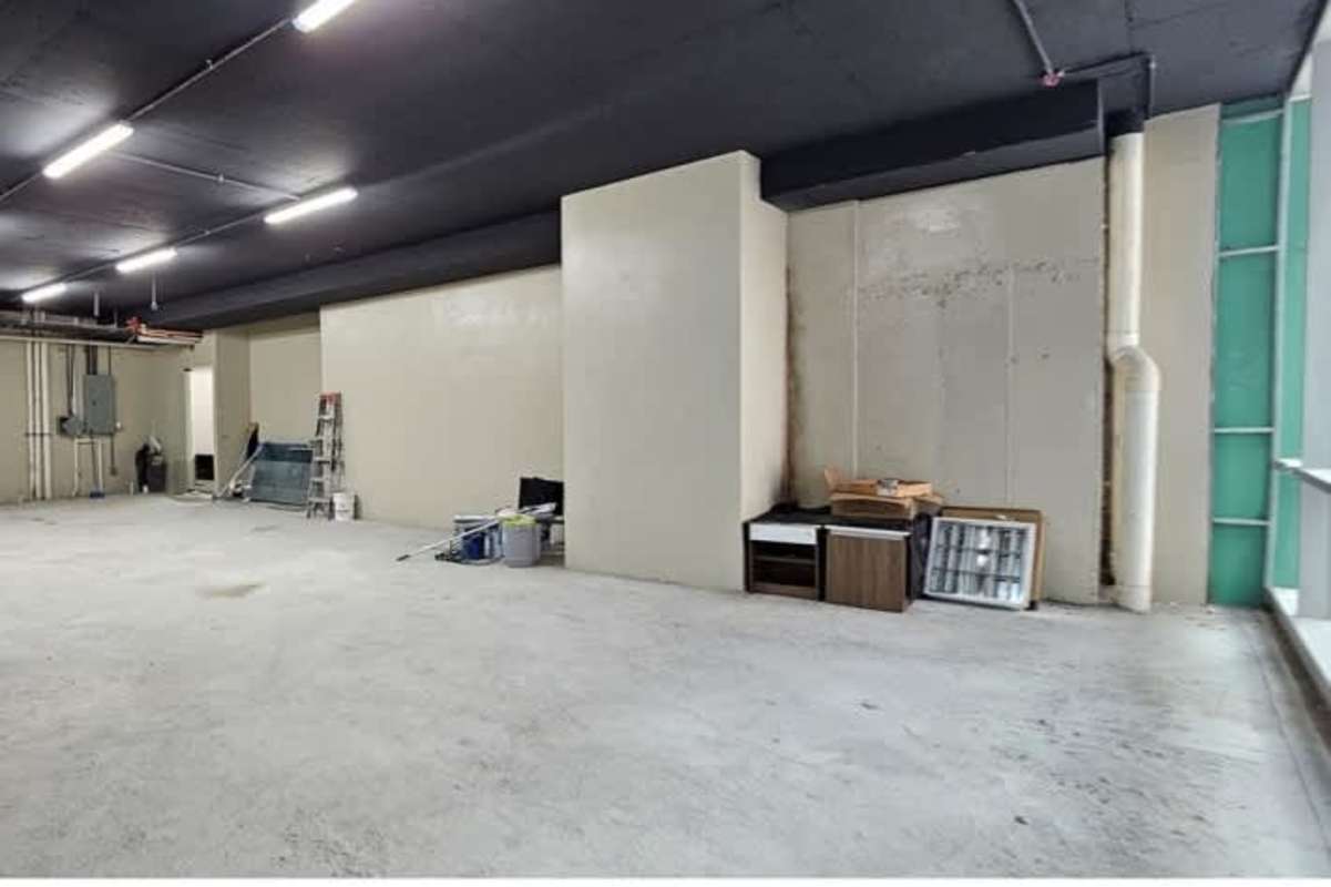 Ground level commercial plaza with shops and restaurants at Santa Maria Business District Panama