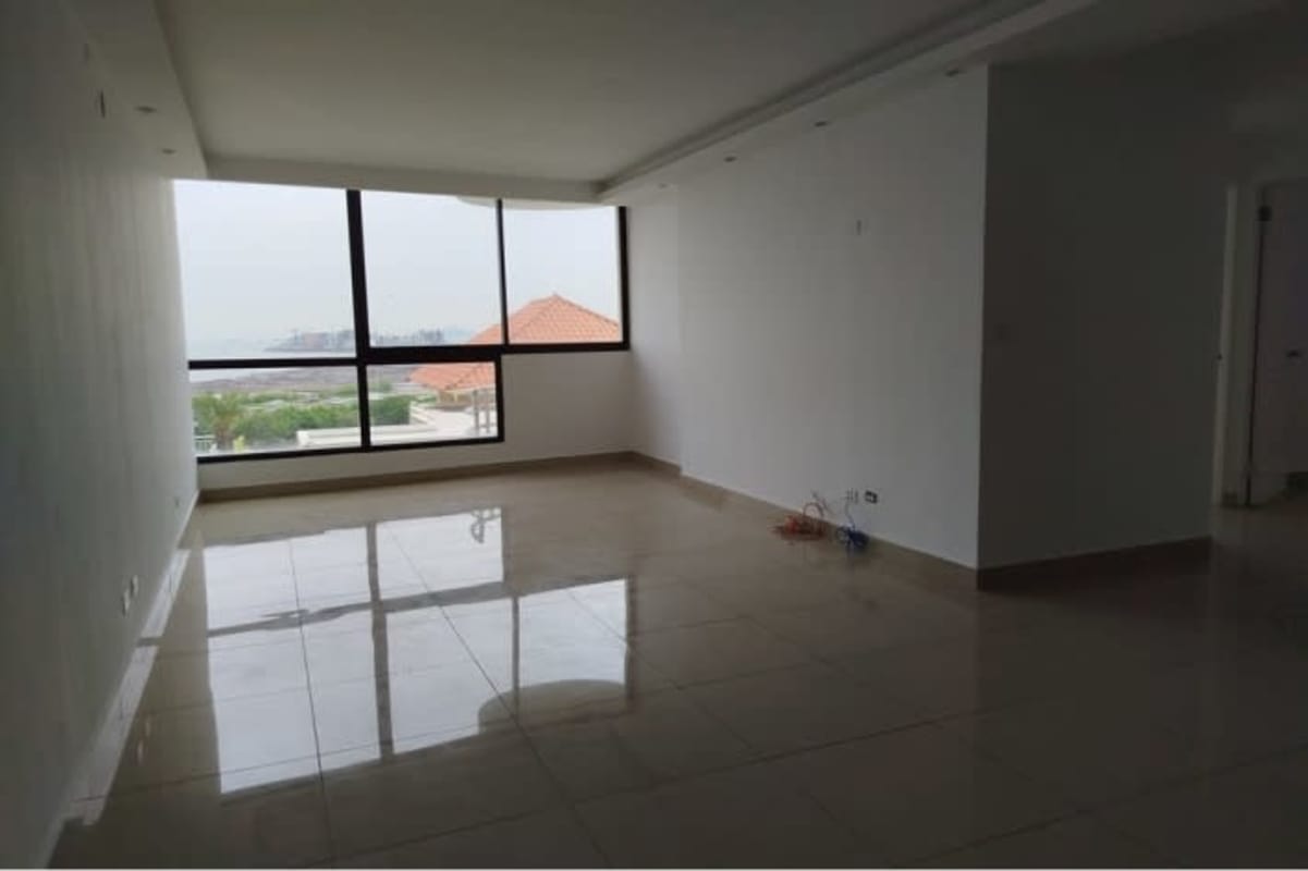 Contemporary kitchen with granite countertops in PH San Francisco Tower Panama City