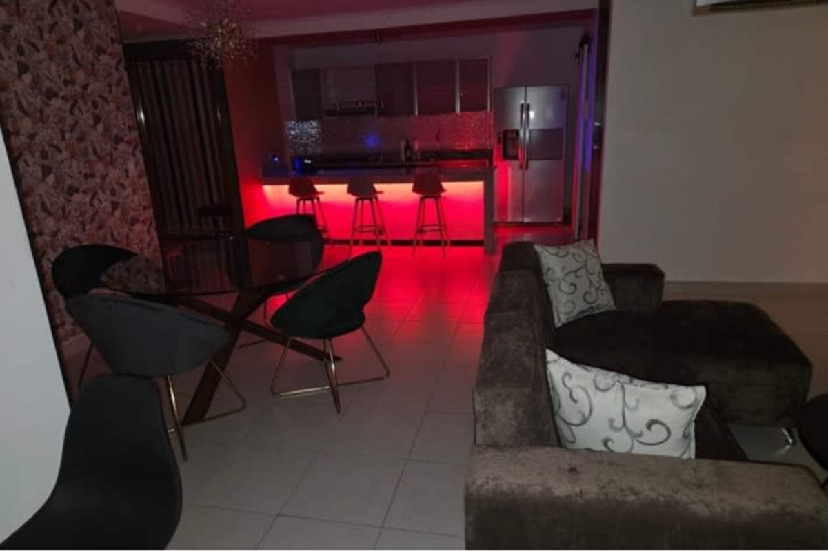 Modern furnished apartment with living dining space and big windows in PH Miró Panama