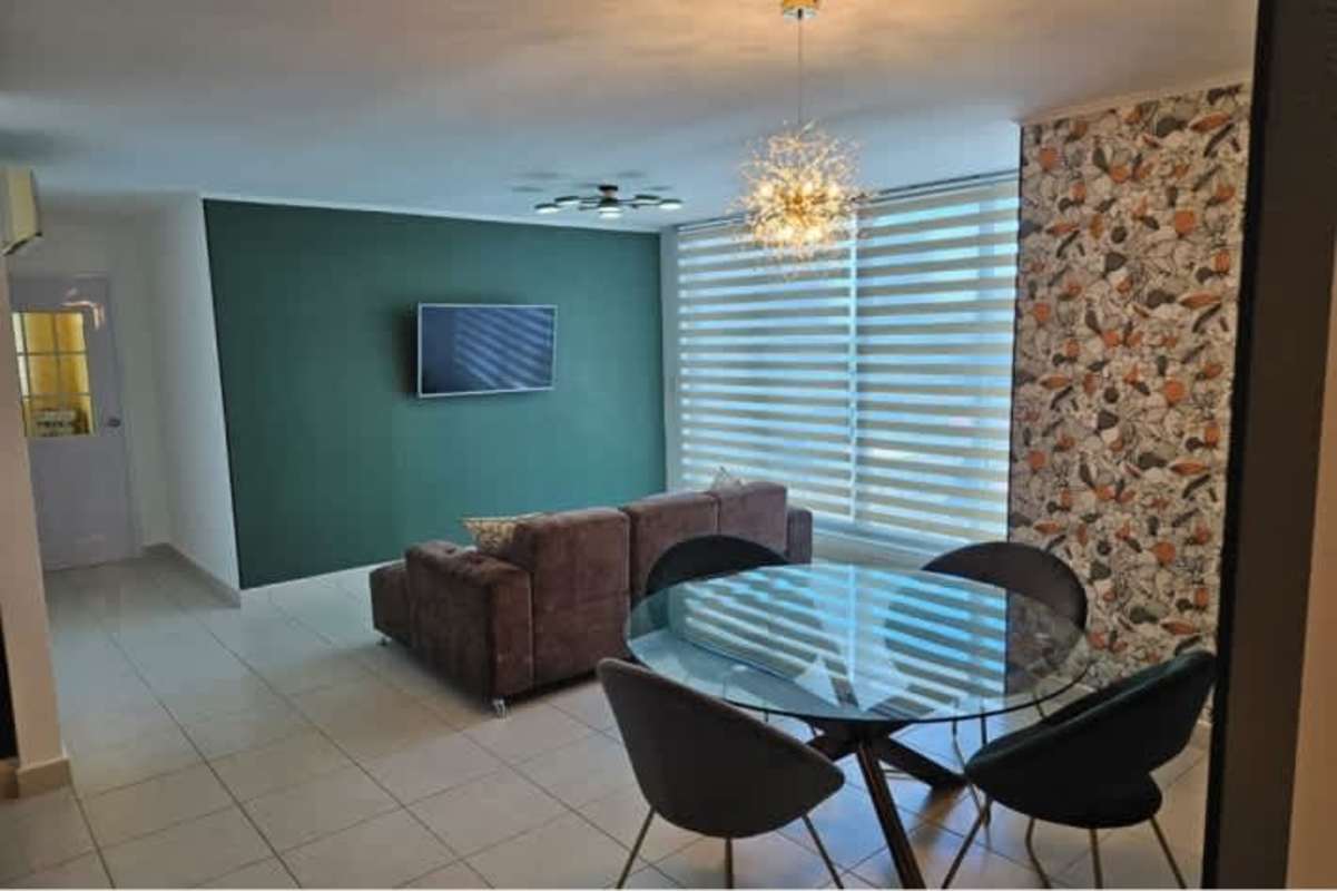 Modern apartment balcony with skyline views in PH Miró El Cangrejo Panama