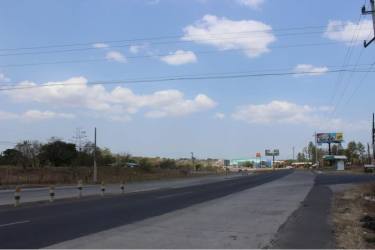 Satellite aerial outline commercial land near Interamericana Santiago Panama