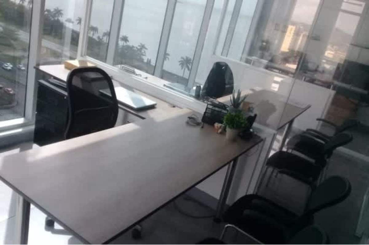 Furnished reception area with natural light at PH Balboa Office Center office for sale Panama