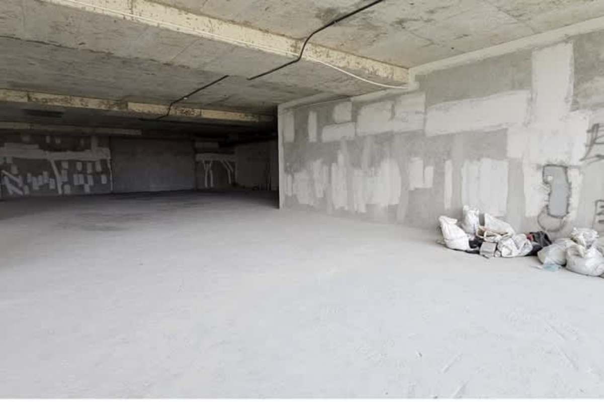 Unfinished open office with natural light Santa María Business District