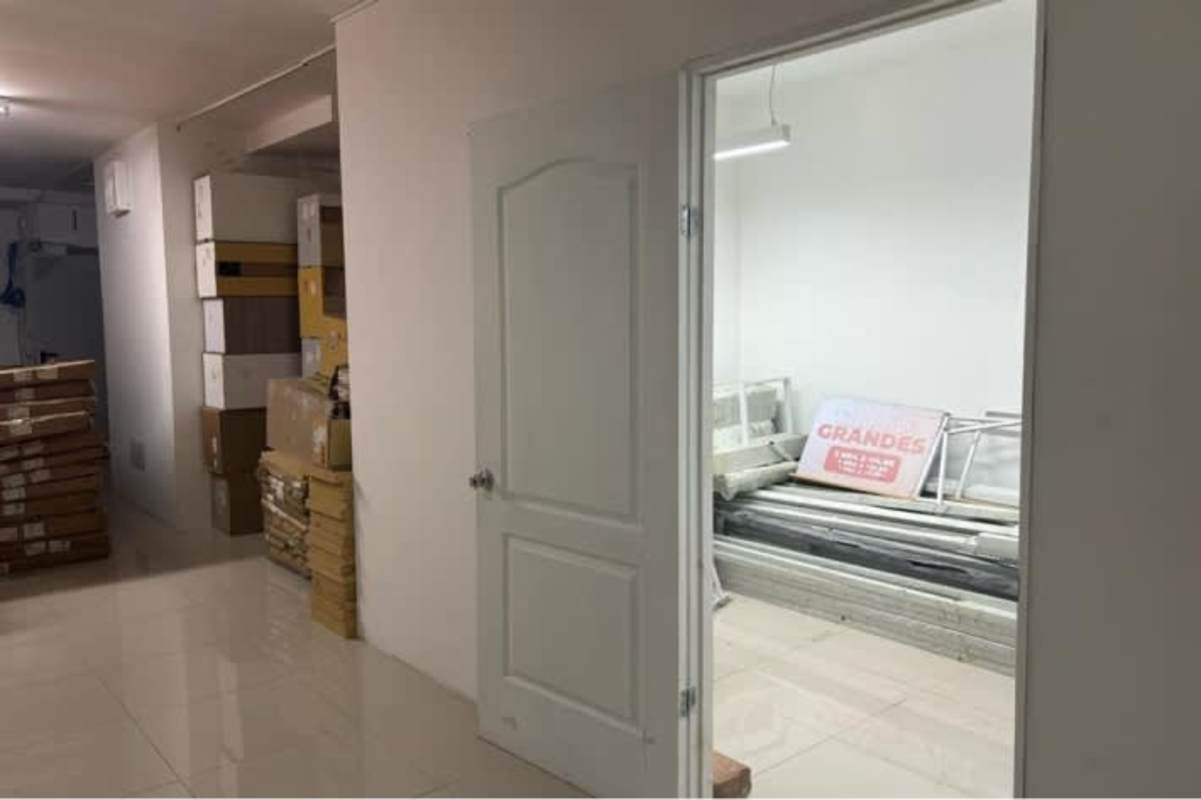 Storage room with boxes inside commercial space Signature Point Panama City