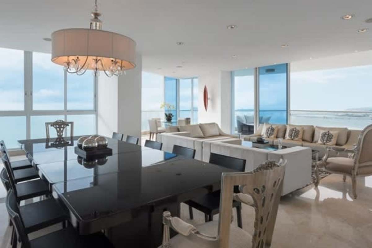 Spacious open-plan with panoramic views, luxury furnishing PH The Point Punta Paitilla