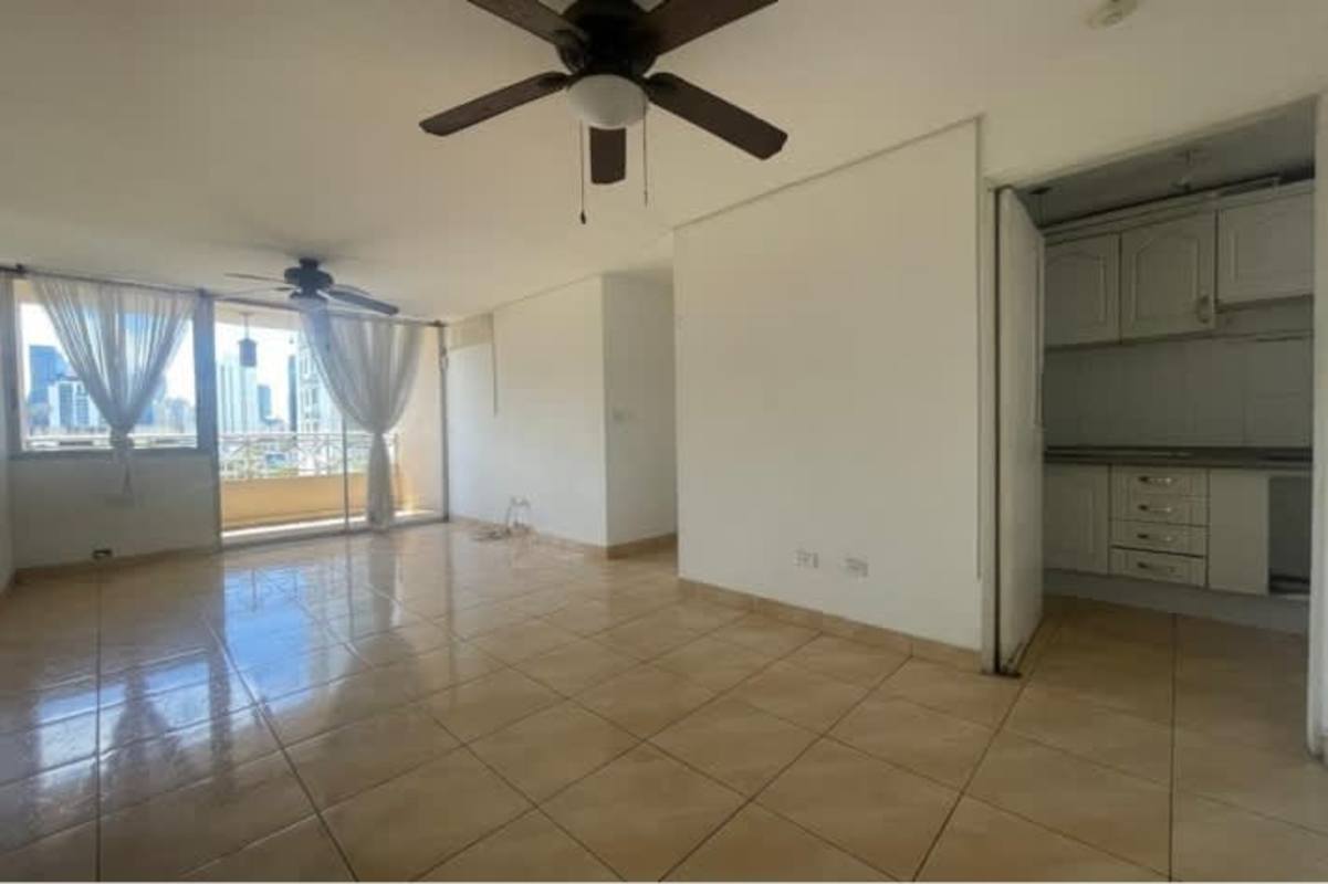 Bathroom with vanity, mirror, glass shower PH Serenity San Francisco Panama City