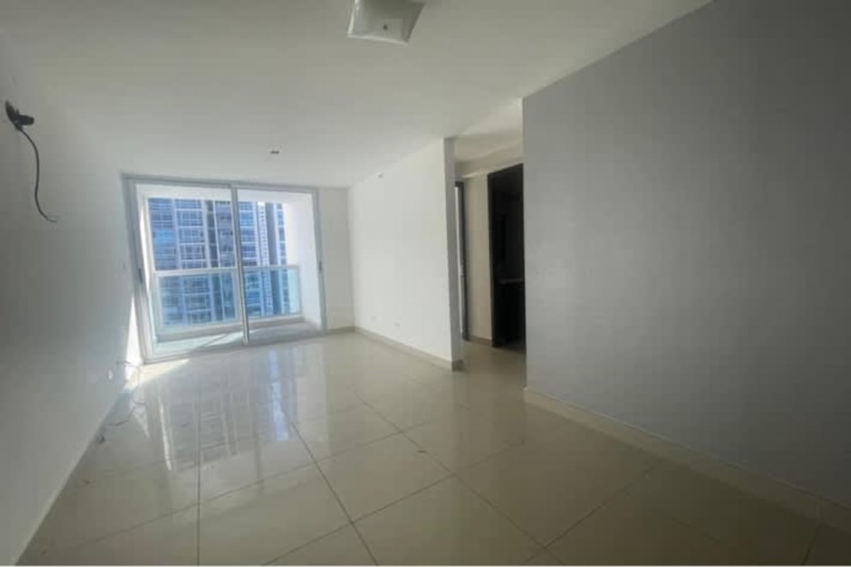 Contemporary kitchen with granite counters and breakfast bar PH Park View Carrasquilla Panama City