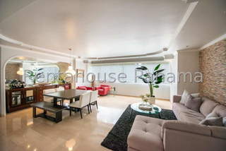 Apartment for Sale in El Cangrejo - 3 bedrooms