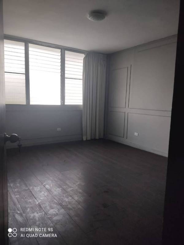 Bedroom with large built-in wardrobes El Cangrejo Panama rental property