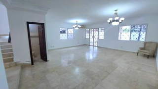 House for Sale in Cristóbal - 3 bedrooms