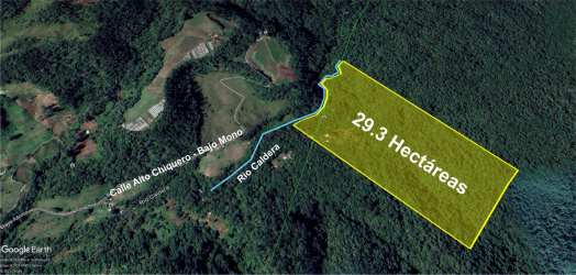 Satellite view showing outlined eco-development parcel in Bajo Mono Boquete mountain region