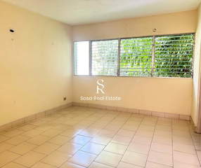 Land & House for Sale in Obarrio - 4 bedrooms