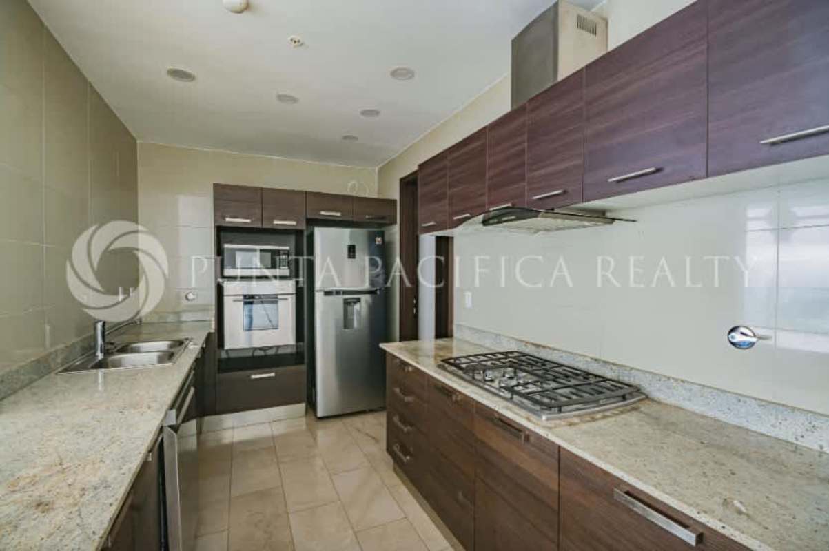 Large bedroom walk-in closet ocean view windows Grand Tower Punta Pacifica Panama