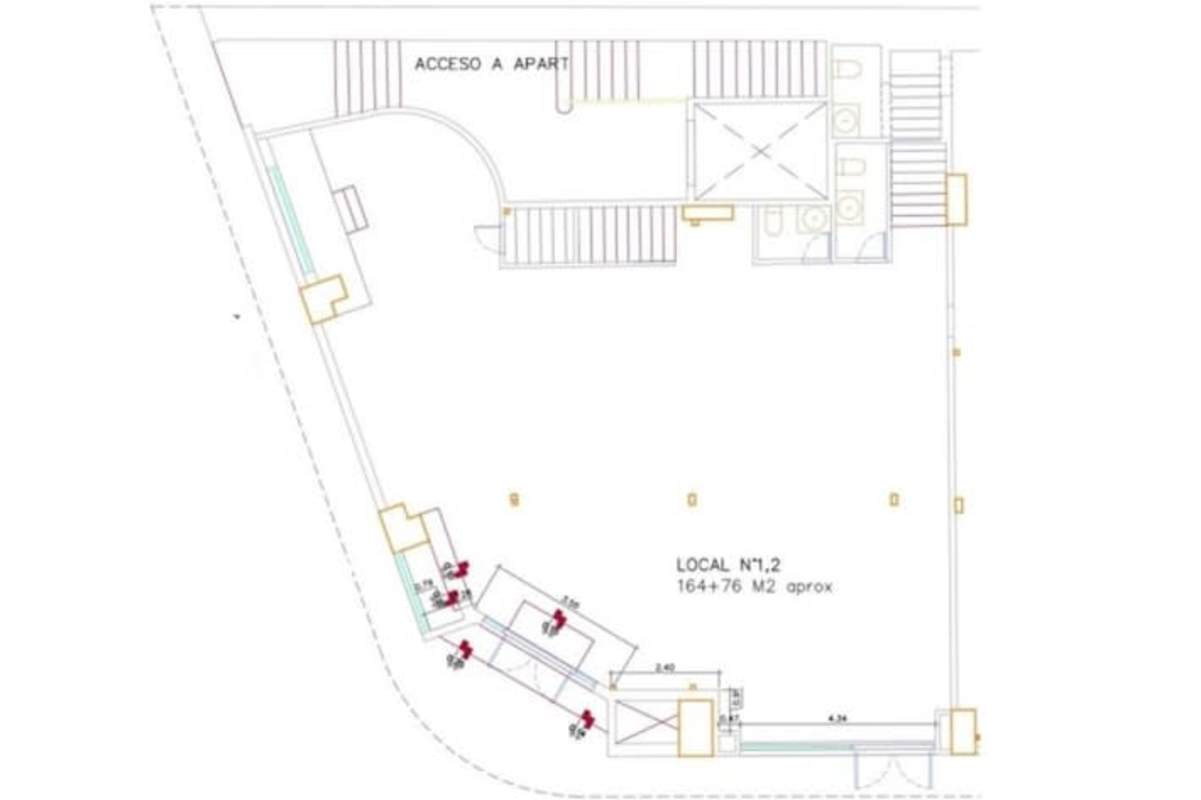 Casco Viejo Retail or Restaurant Space 240m² High Foot Traffic