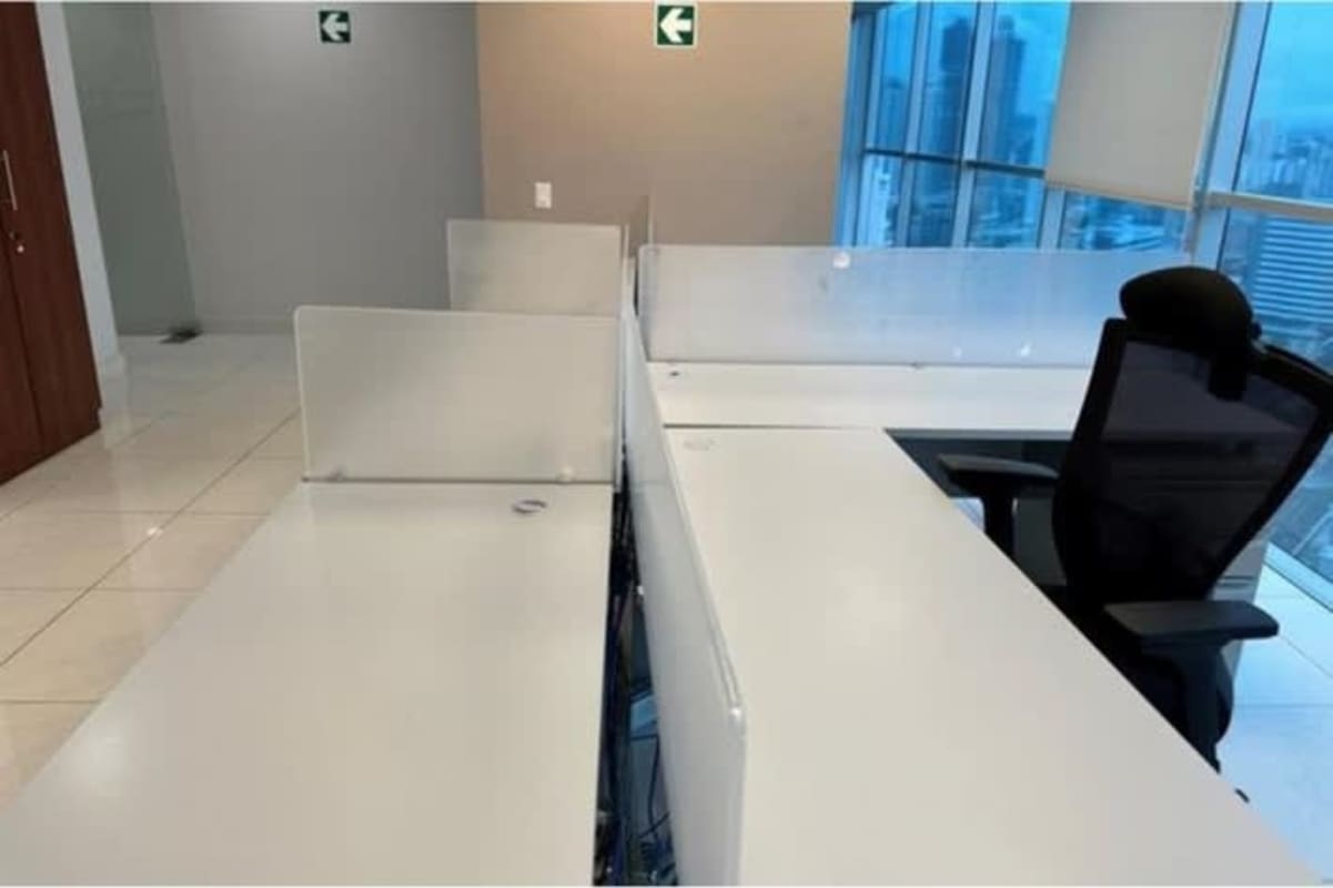 Corporate meeting room with panoramic views at PH Hi Point Panama