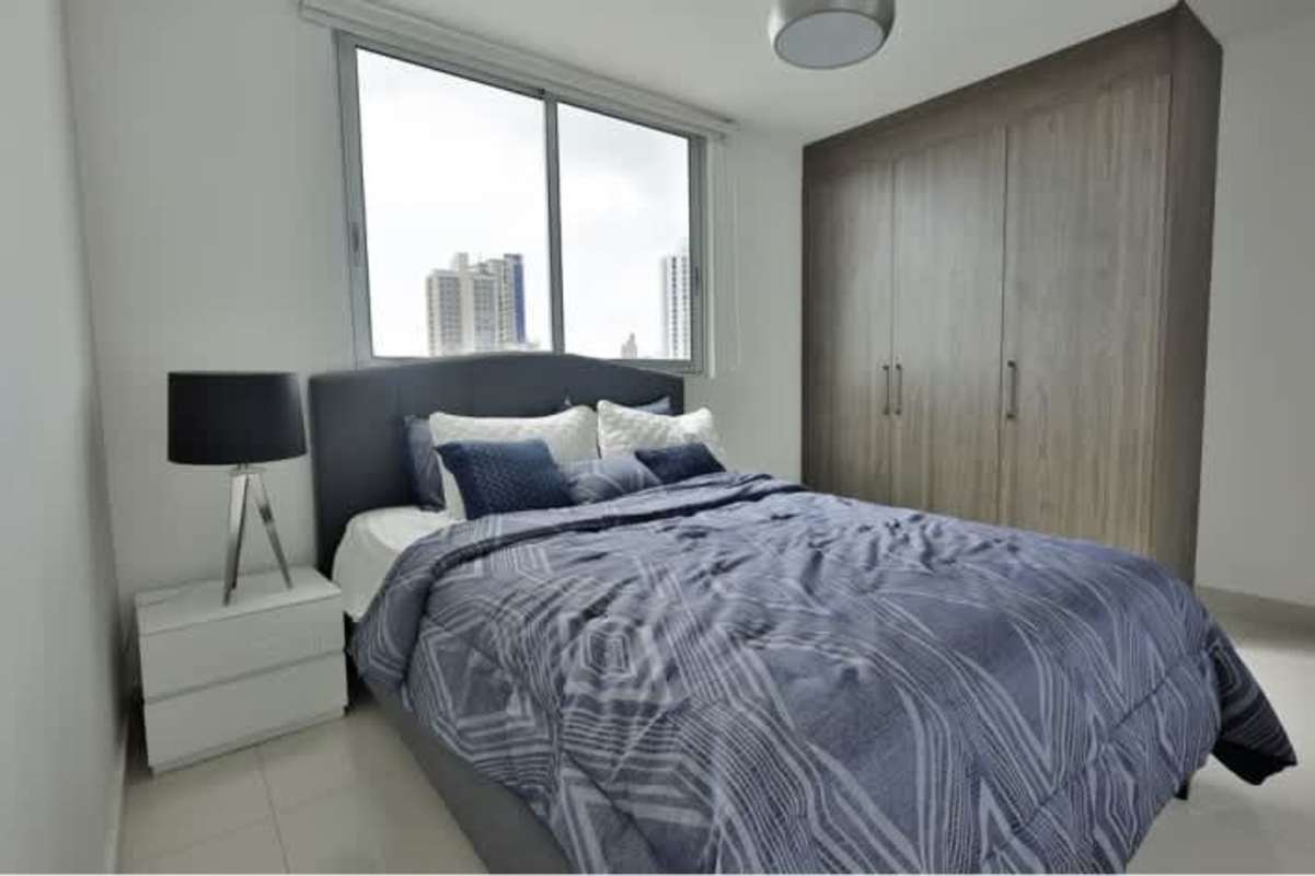 Contemporary bathroom with glass shower enclosure PH Atrium Tower San Francisco Panama