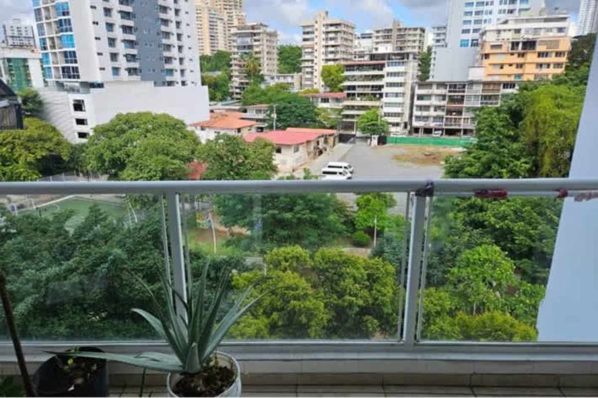 Balcony with panoramic green park view in PH Kubic 2 El Cangrejo Panama