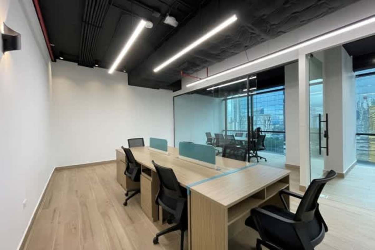 Modern office space with panoramic city views for rent in Tower Financial Center Obarrio Panama