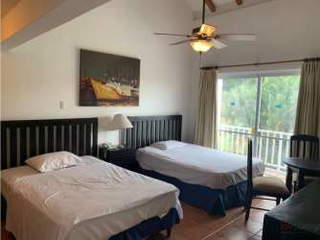 Villa House for Sale in Antón - 4 bedrooms