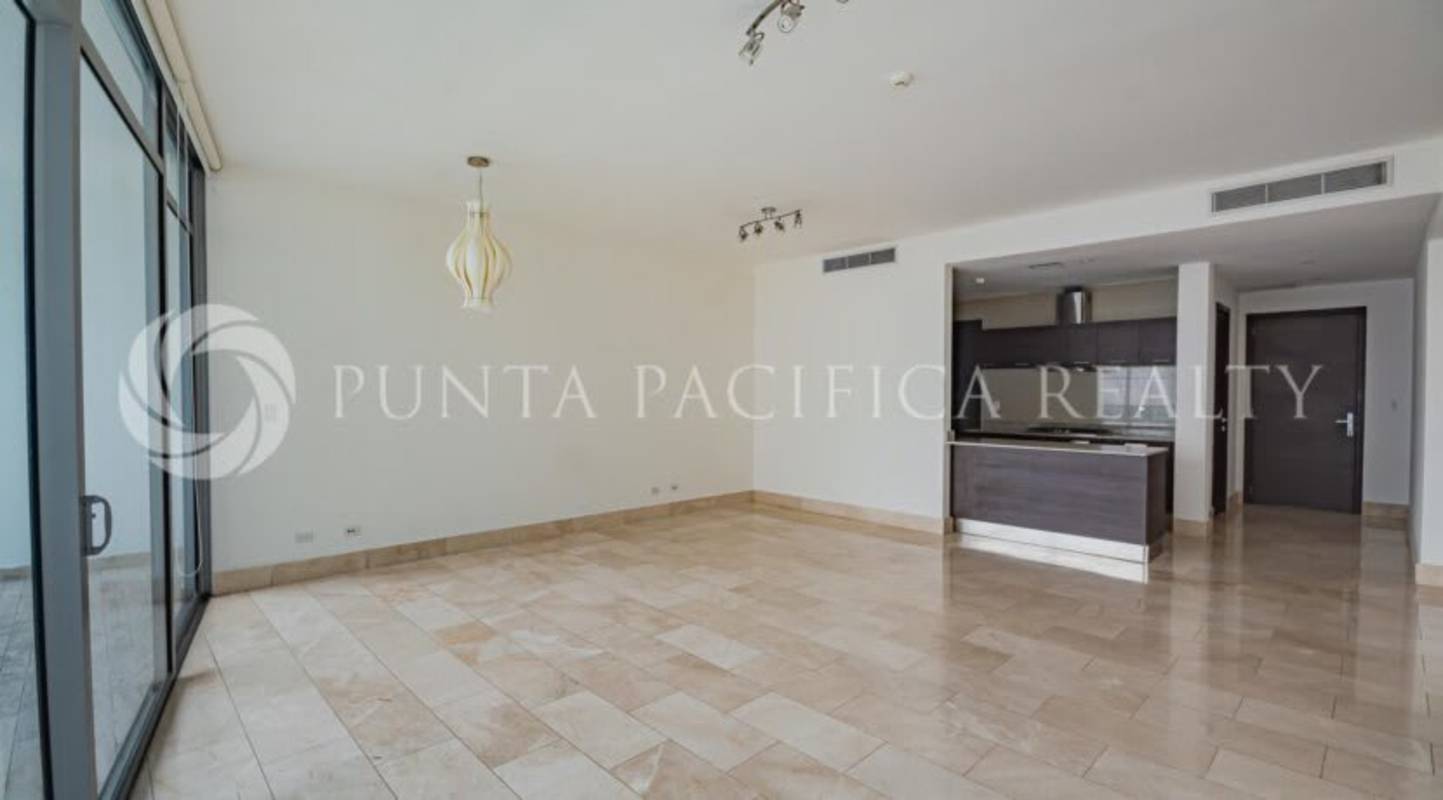 Spacious open living kitchen area with large windows Grand Tower Punta Pacifica