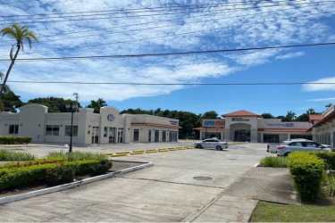 Exterior view of Plaza Farallones commercial strip mall with parking Río Hato Panama