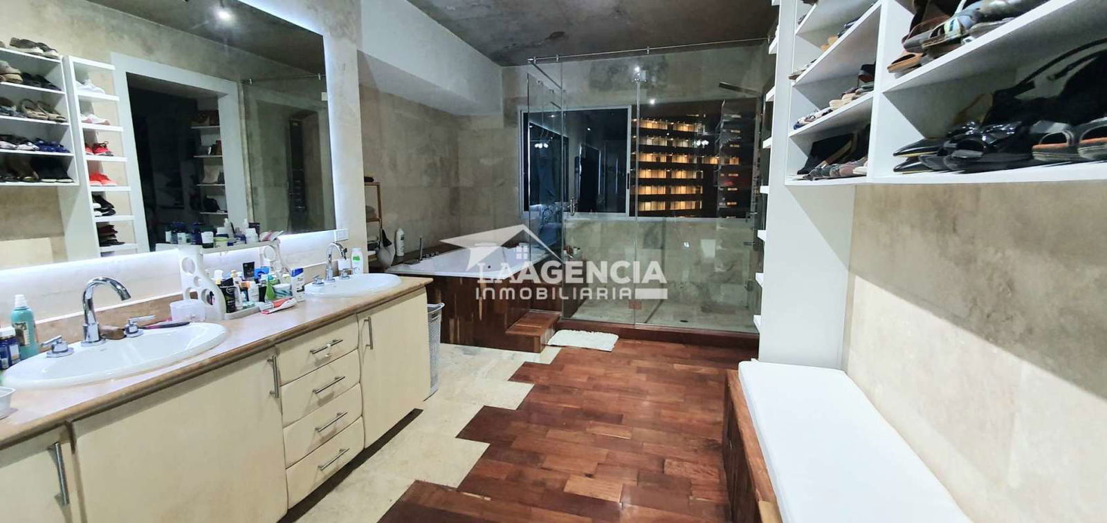 Outdoor terrace with BBQ, night cityscape views Punta Pacifica Penthouse