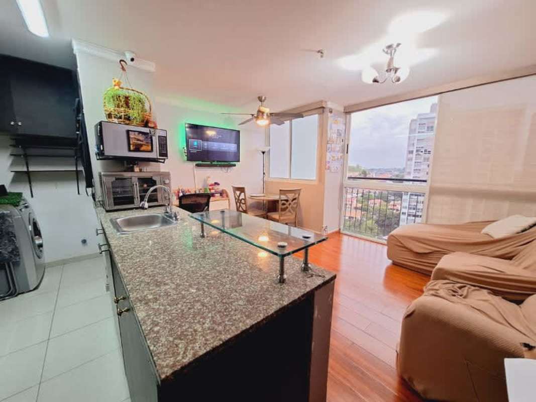Modern kitchen granite countertops open layout PH Alsacia Towers Panama