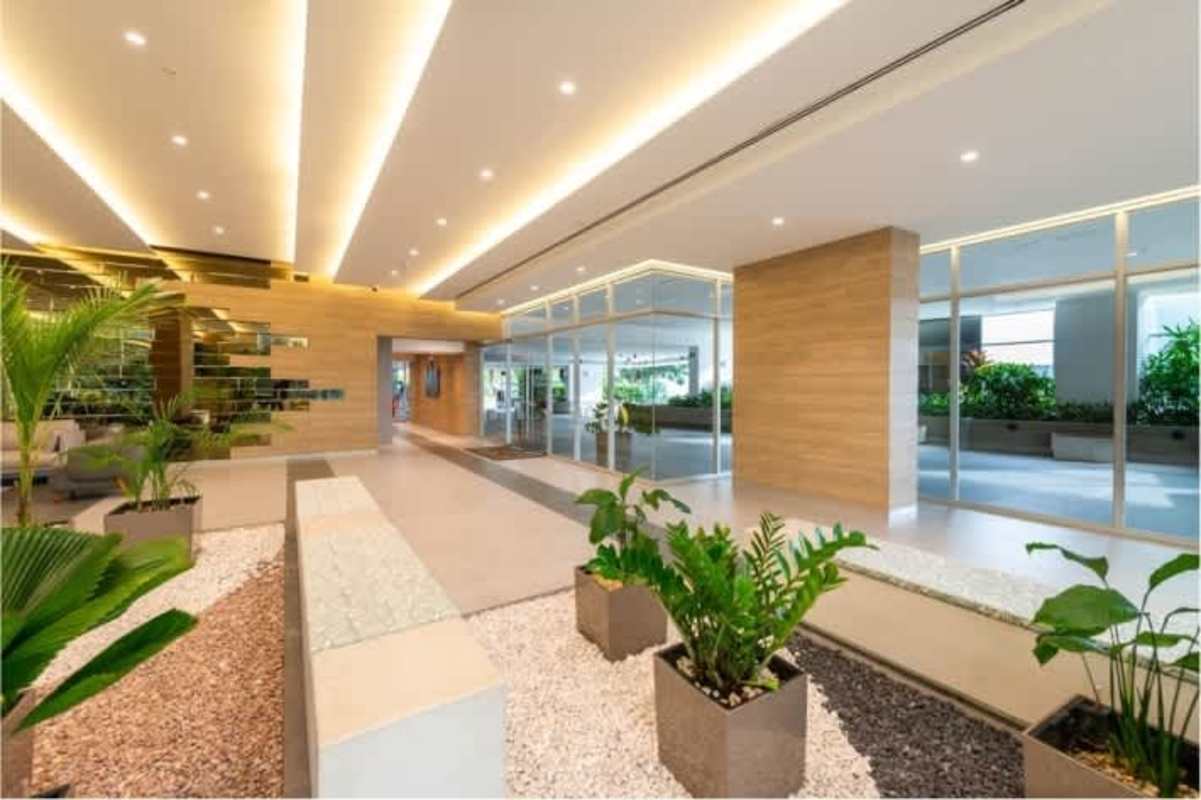 Modern kitchen with quartz countertops and imported fixtures in apartment for sale Edison Park Panama