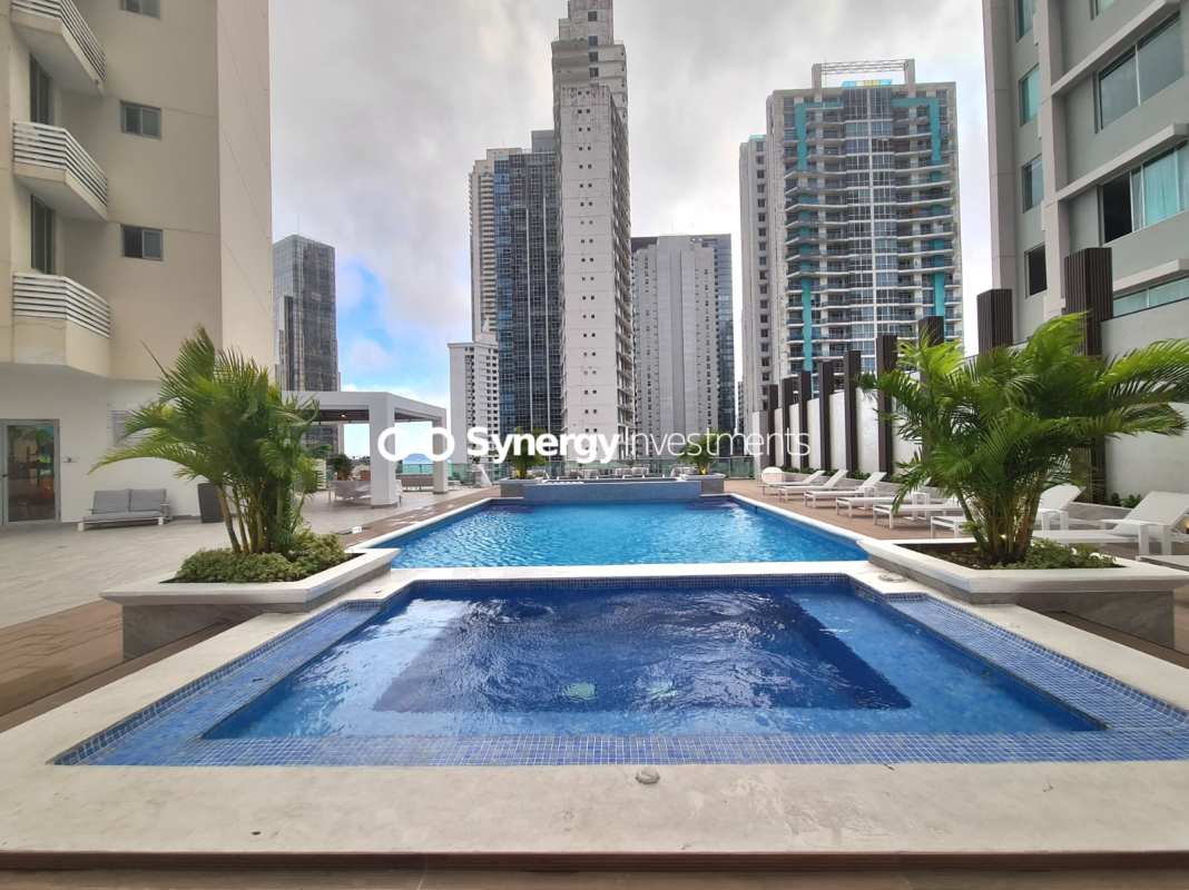 Luxury infinity pool and jacuzzi area at PH Allure Avenida Balboa Panama City