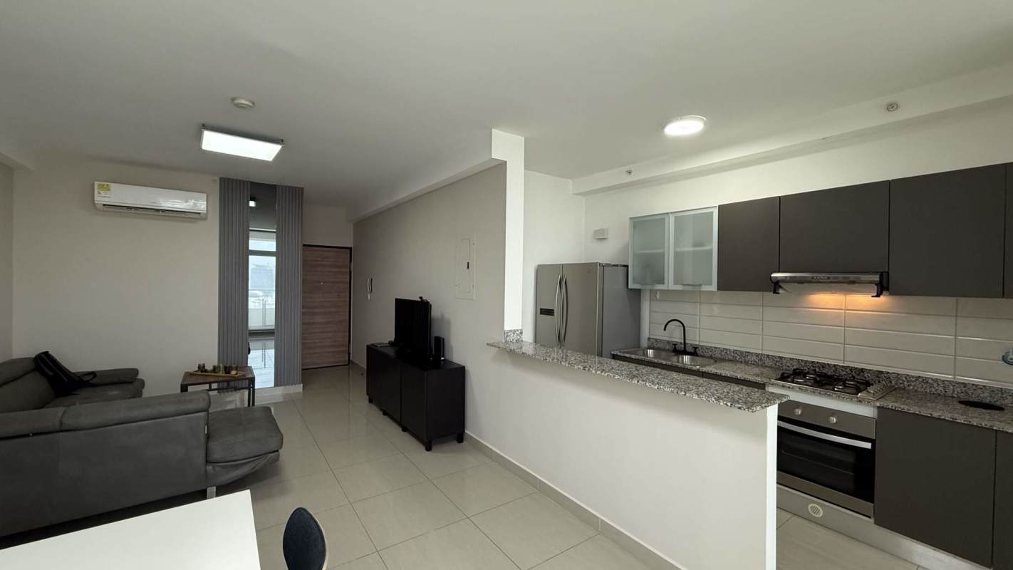 Condo amenities pools sun deck playground PH San Francisco Bay Panama