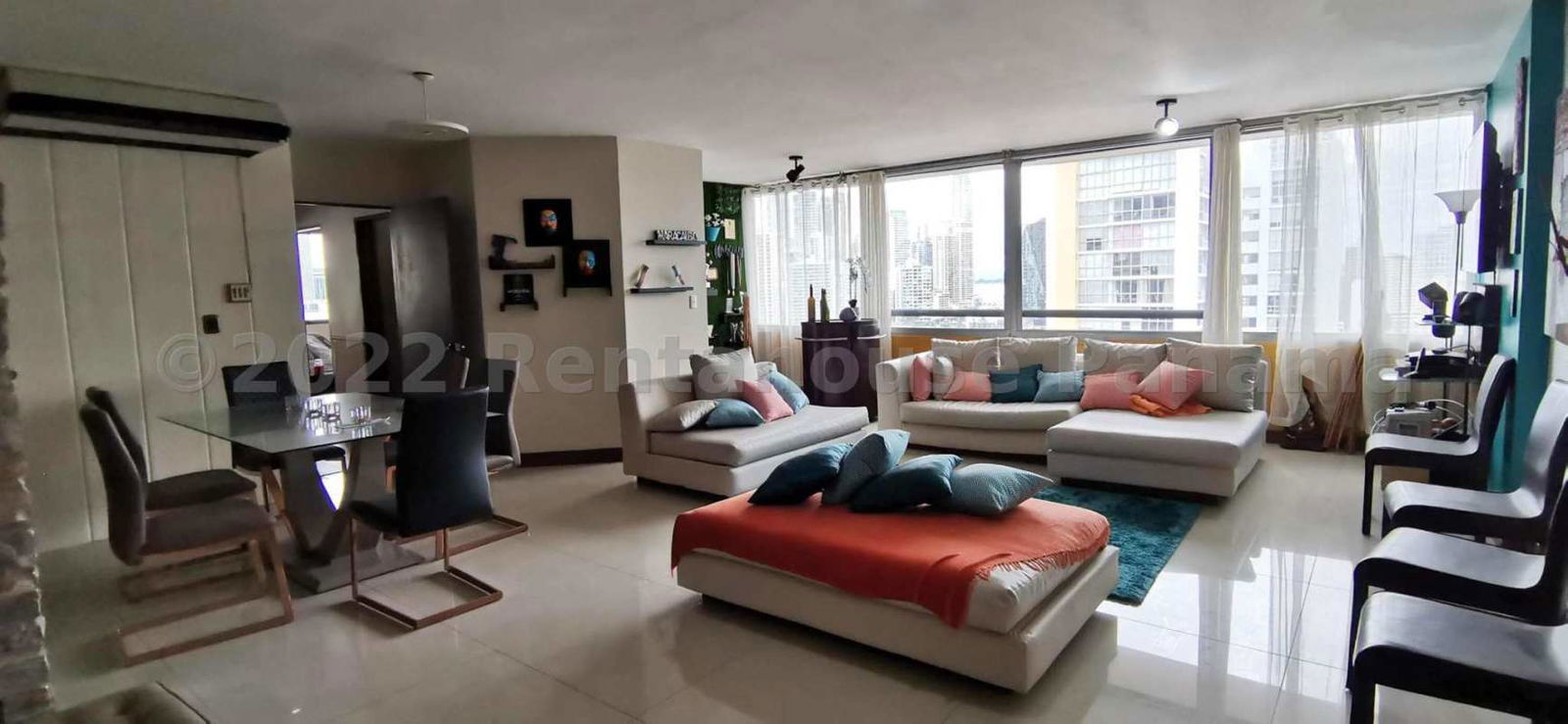 Remodeled 3BR Condo PH Buganvilla Obarrio Panama