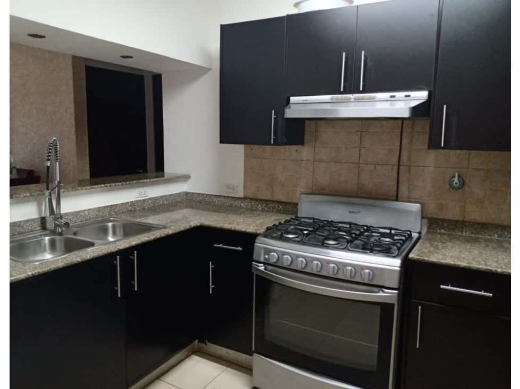 Bathroom with modern fixtures and shower PH Segovia Park Panama