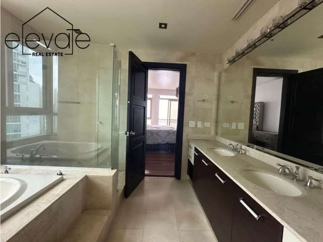 Large kitchen granite counter stainless appliances breakfast nook PH Pacific Point Punta Pacifica