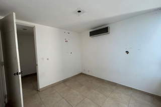 Apartment for Sale in San Francisco - 3 bedrooms