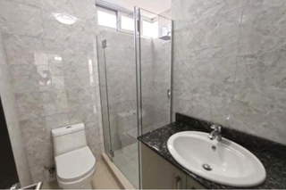 Apartment for Sale in San Francisco - 2 bedrooms