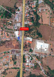 Aerial photograph of mixed-use commercial industrial area with warehouse units and highway access in San Pablo Nuevo, David