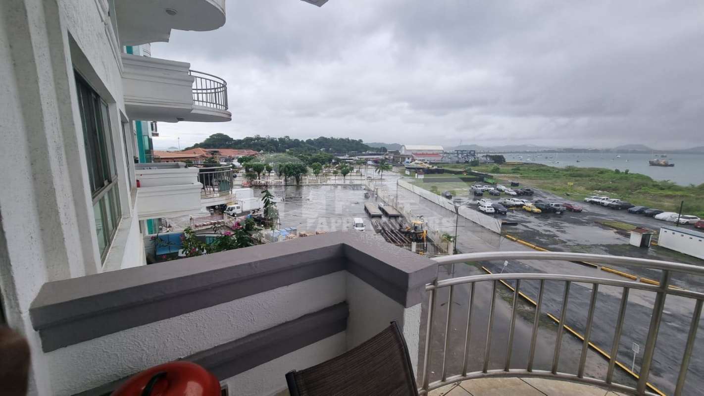 Contemporary kitchen with granite countertops and stainless appliances in Amador