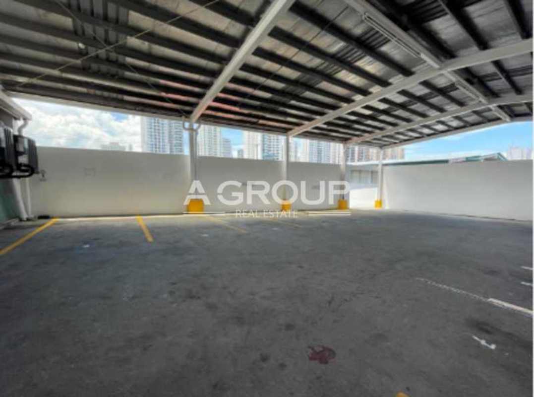 Exclusive Commercial Plaza for Sale in Obarrio Calle 50