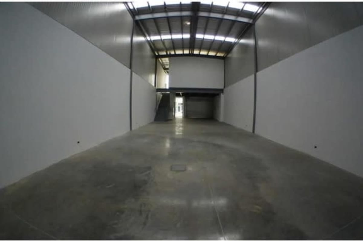 Modern Warehouse Office for Rent Panama Viejo Business Center - View 4