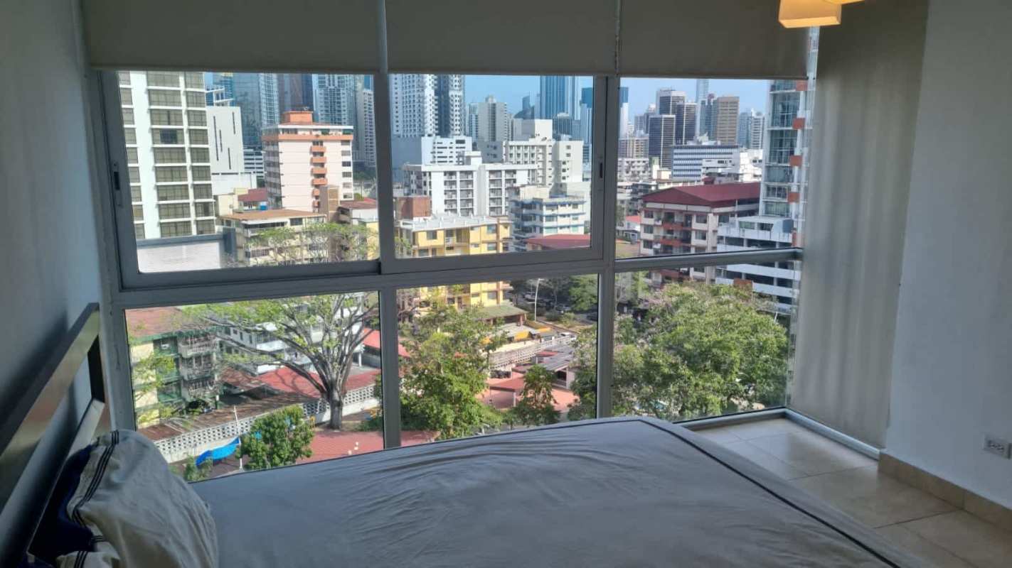 Laundry area with washer dryer space window PH Park City El Cangrejo Panama