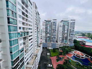 Apartment for Sale in Pueblo Nuevo - 3 bedrooms