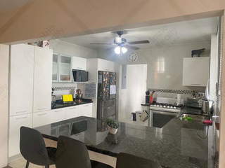 Apartment for Sale and Rent in Marbella - 3 bedrooms