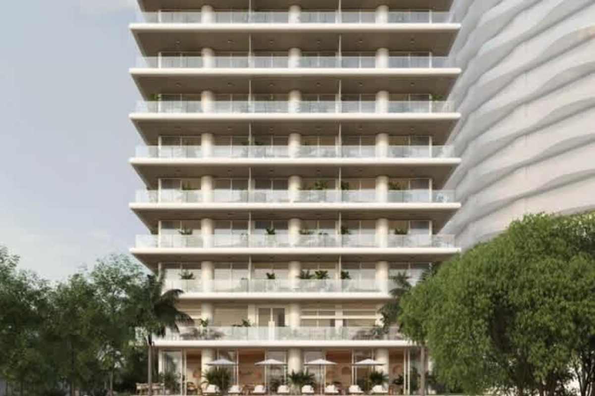 Contemporary white tower with spacious balconies on Amador Causeway at PH Nautilus Panama
